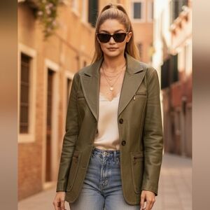 ✨GENUINE LEATHER✨ Olive Green Jacket 🍸🫒